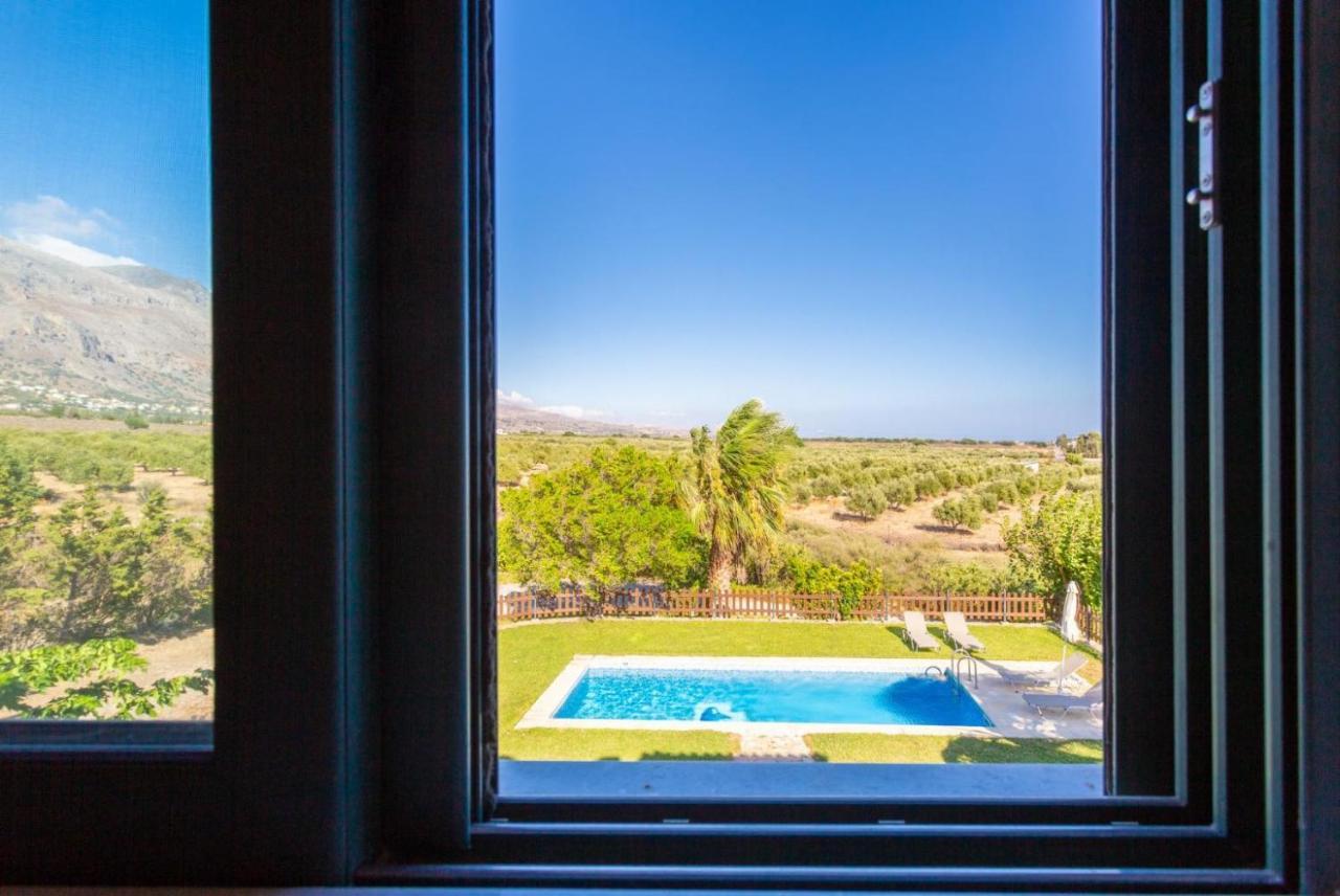 Spiros Beach Villa Frangocastelo Exterior photo