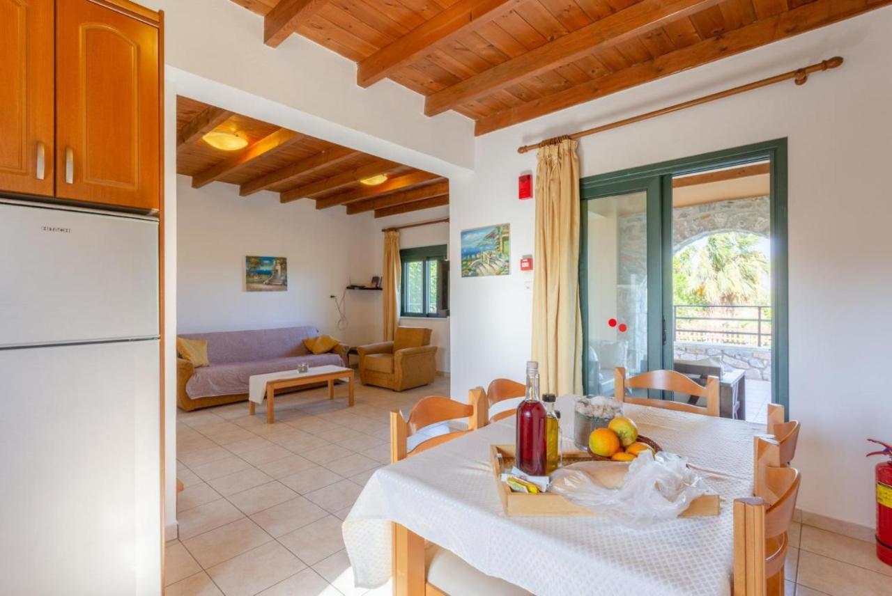 Spiros Beach Villa Frangocastelo Exterior photo